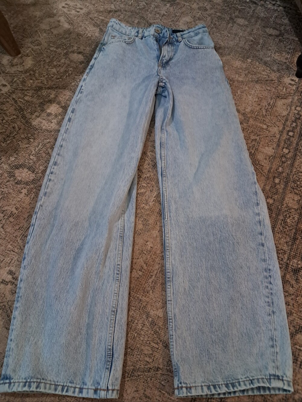Zara The Tapered Balloon Jeans Light Wash Size 0 Similar To Barrel Leg Denim